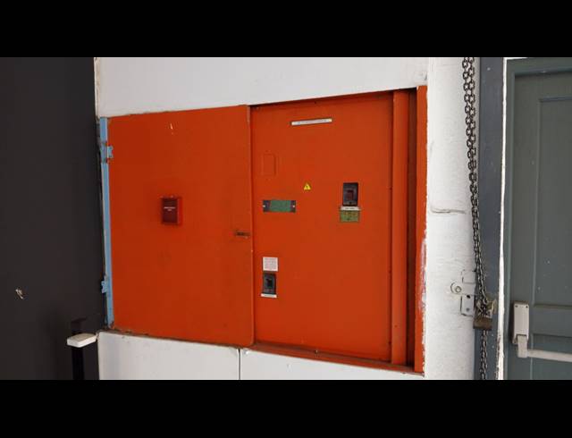 1,700M² WAREHOUSE TO LET IN MAITLAND